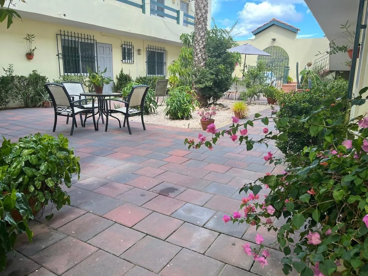Vicente Habitacion Apartment Oranjestad