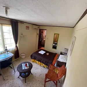 Aruba Backpackers Apartment